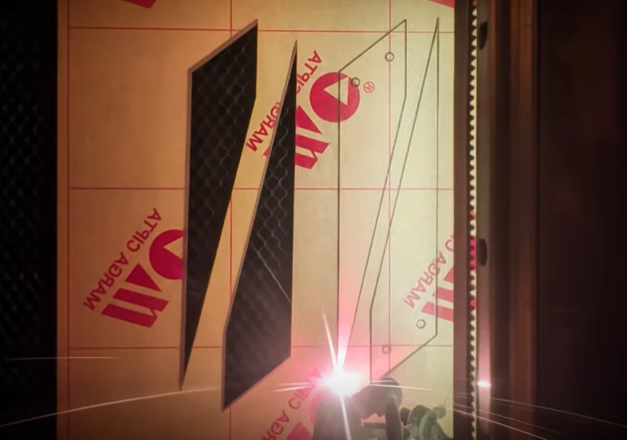 Laser cutting